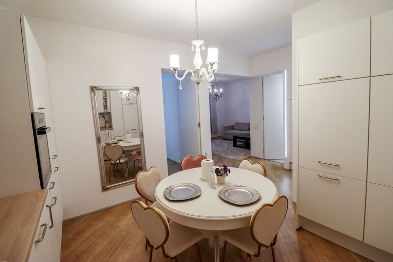 4 City North, Pipera, 2 camere, TVA 0%, nord, mobilat, parcare.