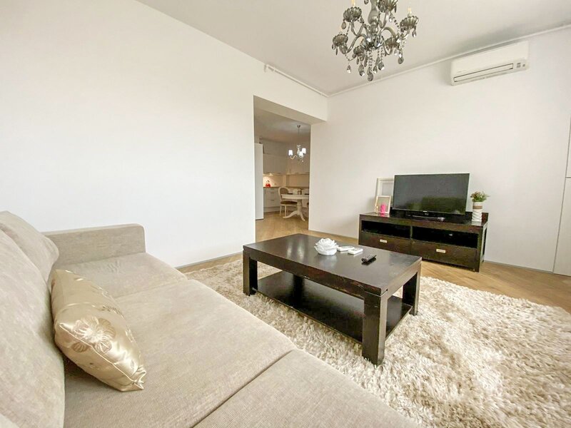 4 City North, Pipera, 2 camere, TVA 0%, nord, mobilat, parcare.